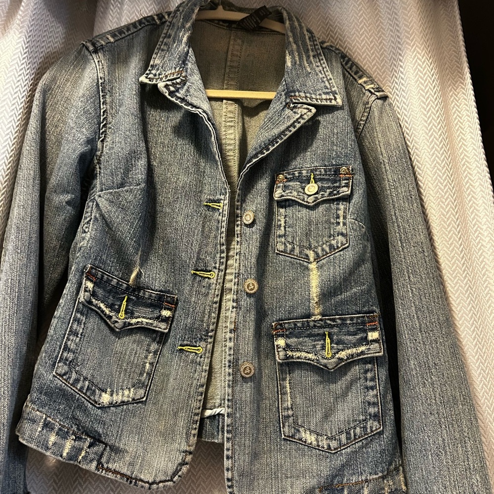 Stylish Distressed Denim Jacket